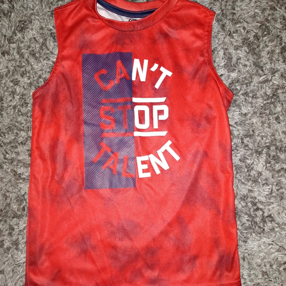 Boy shirt size 6/7 Athletic